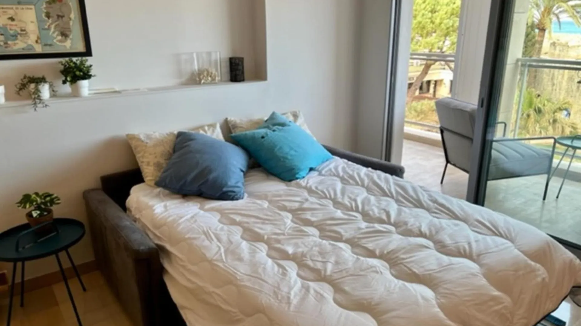 Antibes Sea View Near Ilette - Sleeps 4 - Parking Villa France