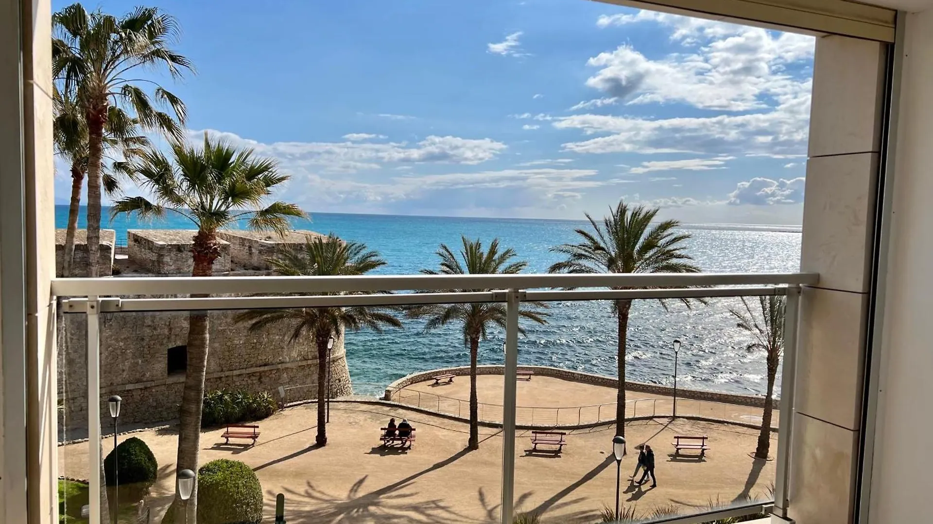 Antibes Sea View Near Ilette - Sleeps 4 - Parking Villa